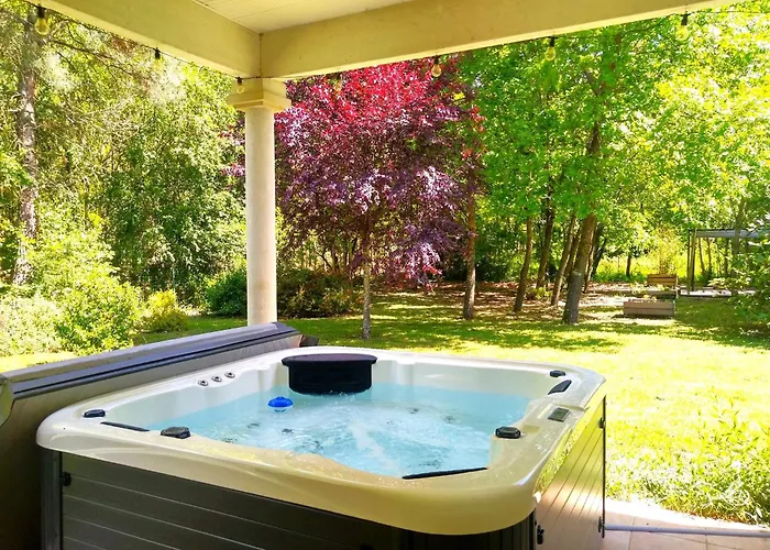 Le Parc Jean Edouard - Spa Avec Jacuzzi Prive - Superbe Villa 4 Chambres - 9 Couchages - 6 Lits - Poele - Parking - Climatisation Reversible- Terrasse Ombragee Et Grand Jardin