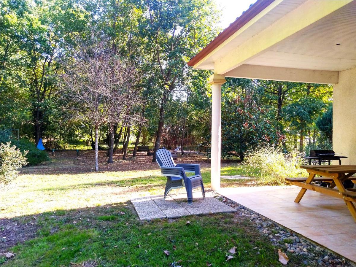 Vakantiehuis Le Parc Jean Edouard - Avec Jacuzzi Prive - Superbe 4 - 9 Couchages - 6 Lits - Poele - Parking - Climatisation Reversible- Terrasse Ombragee Et Grand Jardin *