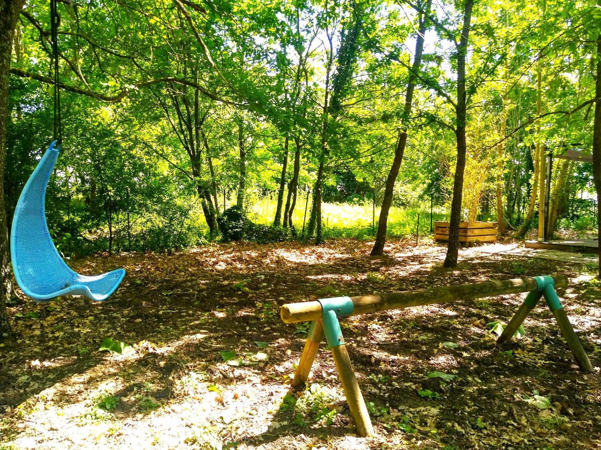 Vakantiehuis Le Parc Jean Edouard - Avec Jacuzzi Prive - Superbe 4 - 9 Couchages - 6 Lits - Poele - Parking - Climatisation Reversible- Terrasse Ombragee Et Grand Jardin Montech