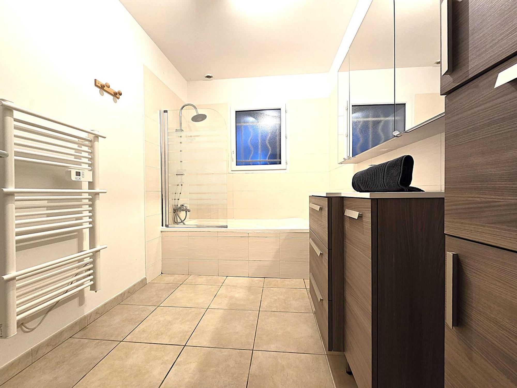 Le Parc Jean Edouard - Avec Jacuzzi Prive - Superbe 4 - 9 Couchages - 6 Lits - Poele - Parking - Climatisation Reversible- Terrasse Ombragee Et Grand Jardin Montech